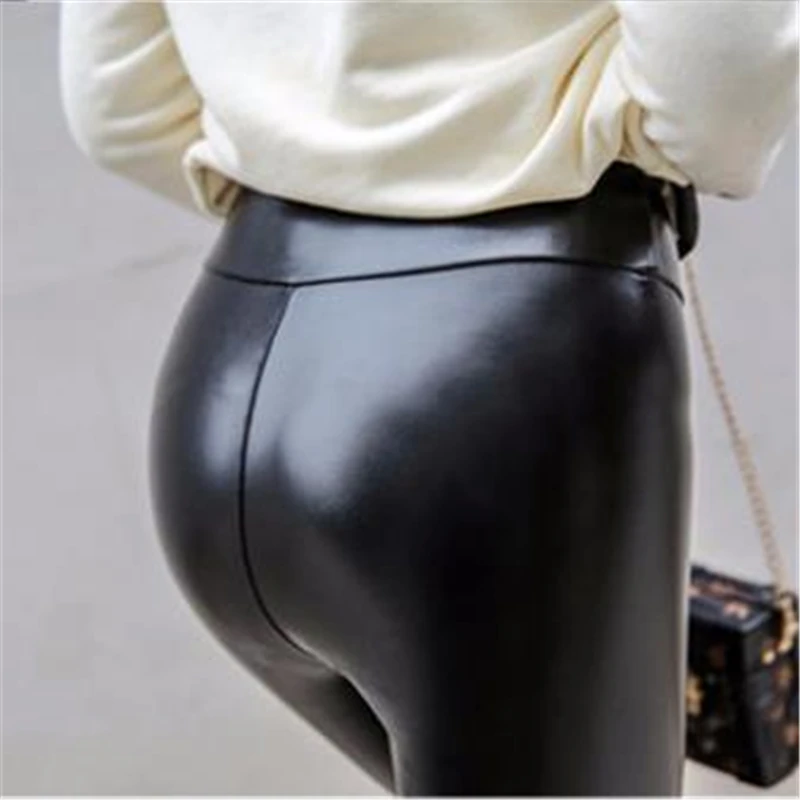 

Winter Woman Plus Size Velvet Thick Pencil Pants Female Black Oversized Warm Stretch Down Trousers Women Leather Pu Capris
