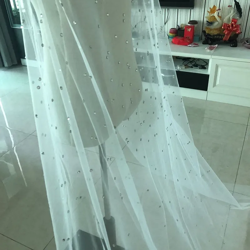 Настоящее Изображение Роскошная Свадебная куртка с кристаллами спереди