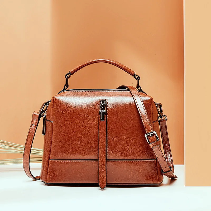 

Cowhide Pouch 2021 New Style Crossbody Bucket Pouch Popular Vintage Oil Wax Women's Leather Bags Clutch Bag