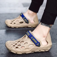 2020 summer new mens sandals eva lightweight hollow beach slippers non slip men garden shoes casual flip flops nanlx5