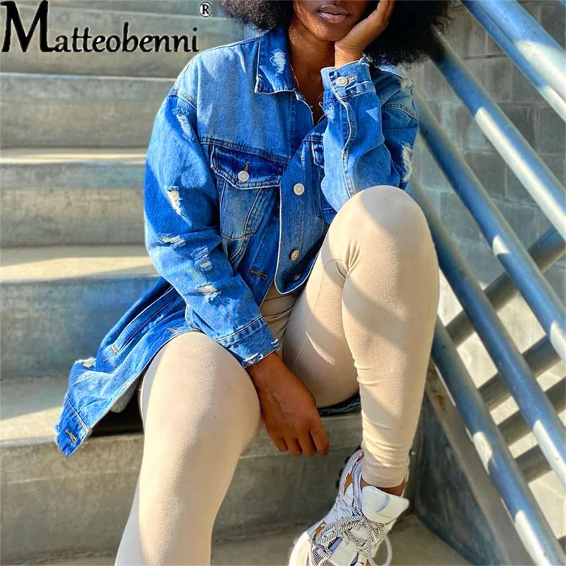 Женская джинсовая куртка с дырками свободная бойфренда из денима длинным