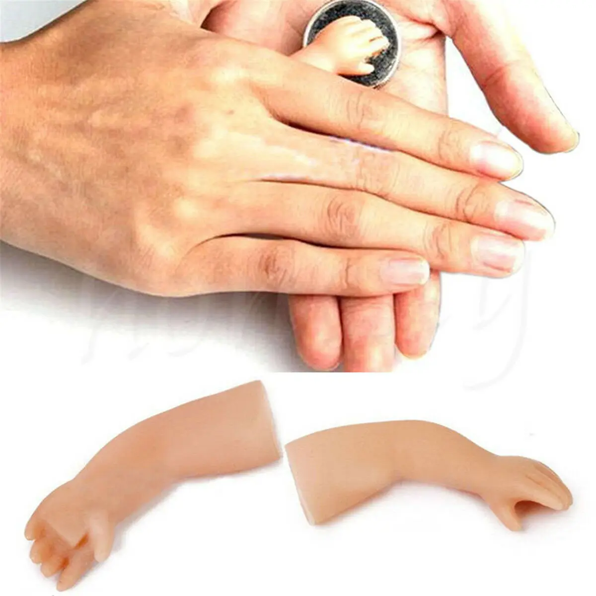 

1x Creepy Tiny Small The Little Hand Magician Magic Trick Toys Props