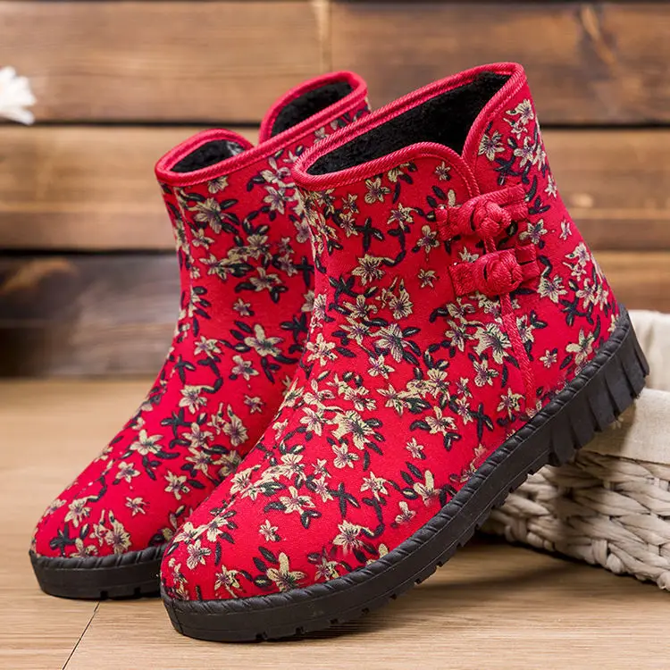 

New plush high top women's shoes in winter 2020