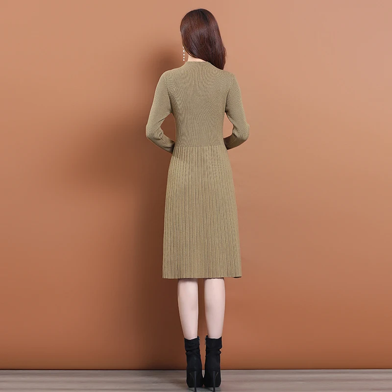 Женское трикотажное платье свитер эластичное с длинным рукавом и высоким
