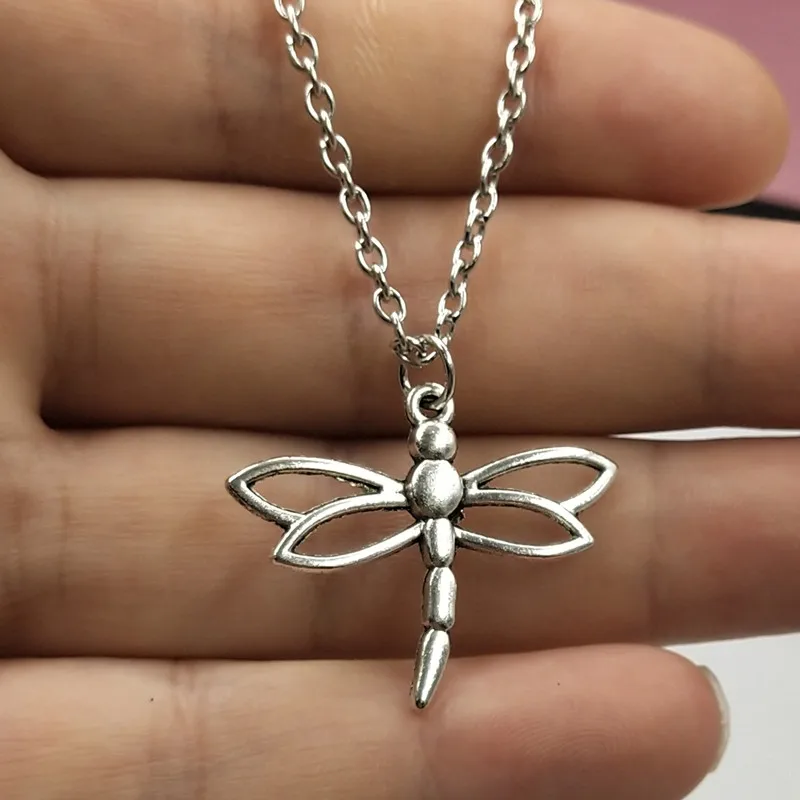 Новая стильная Стрекоза Очаровательное ожерелье подвески крест цепи Короткие