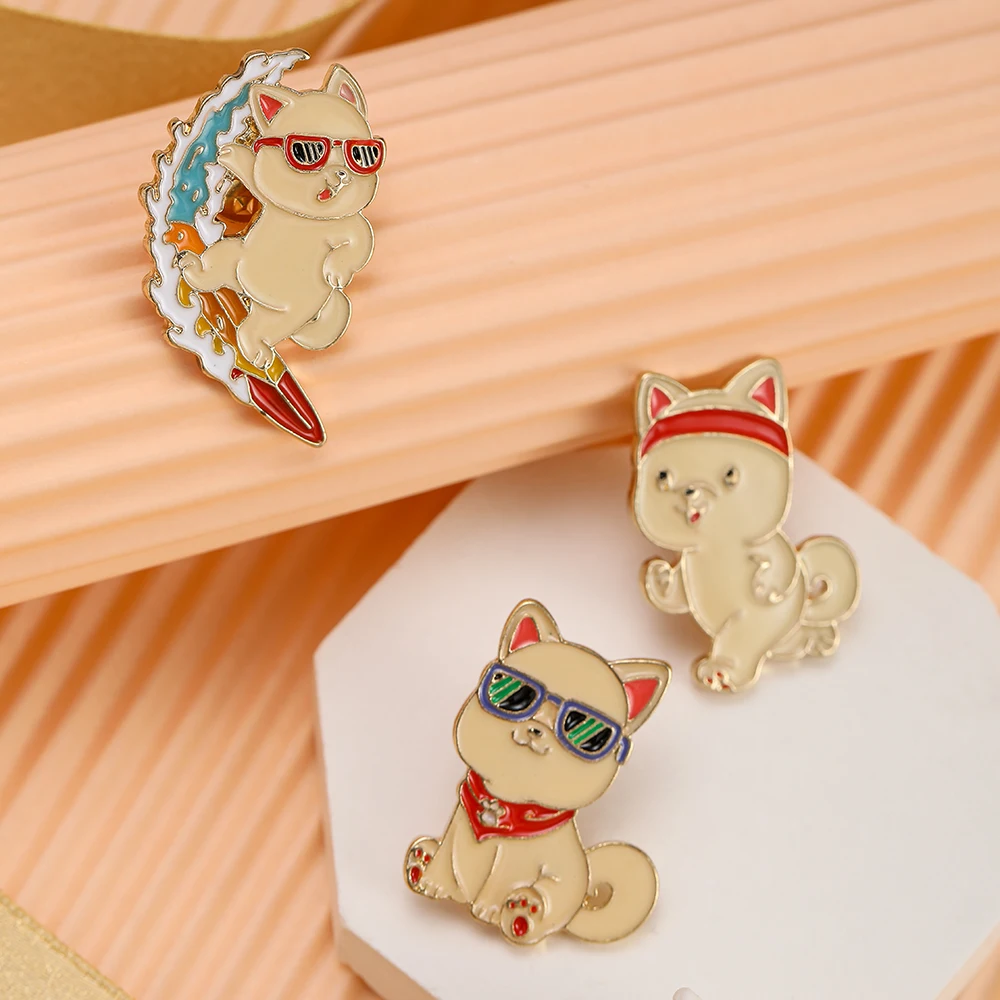 

Japanese metal cartoon dog brooch kISHU cute Dog badge