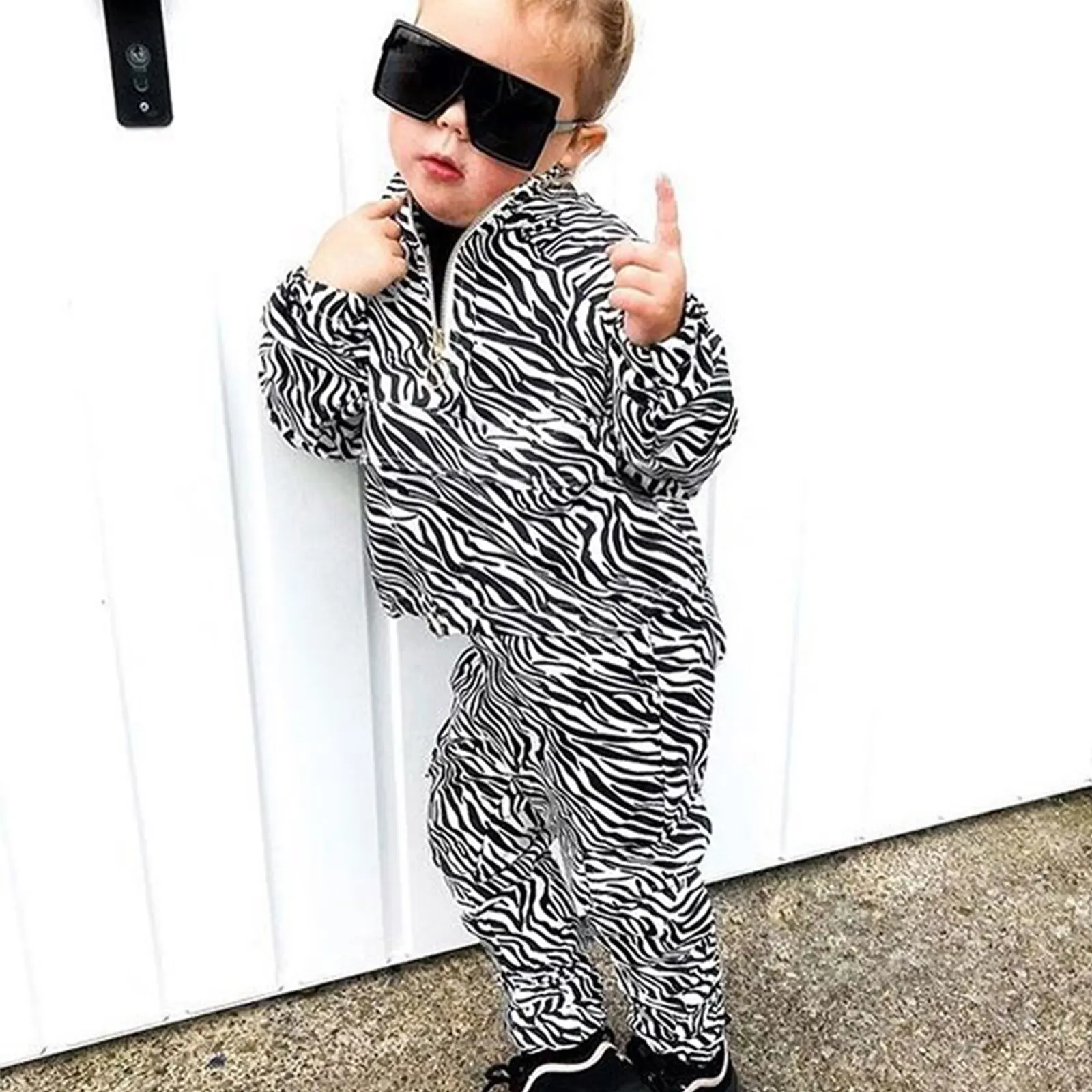 

2Pcs Baby Casual Wear, Zebra Print Sportswear, Zipper Baby Sweater + Elastic Waist Trousers, Spring Wear