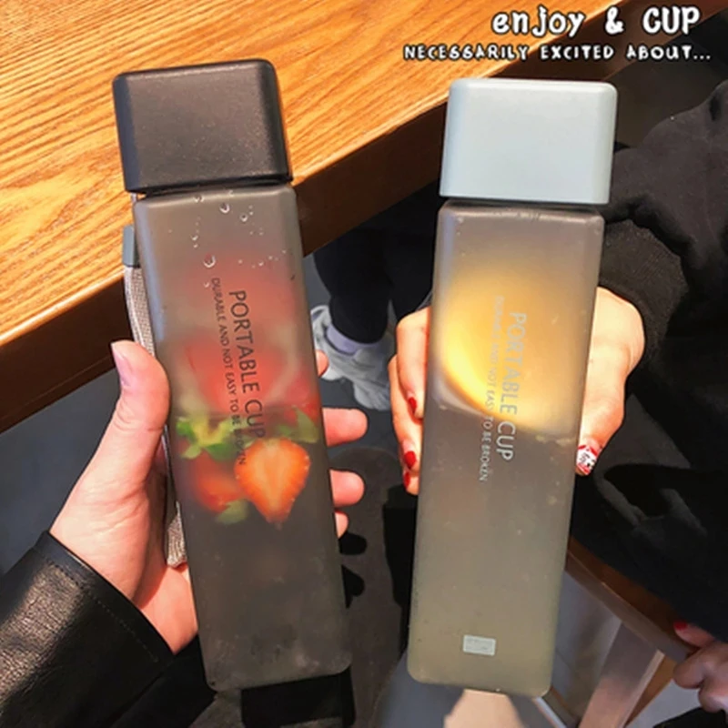 

450Ml Drinkware Plastic Water Bottle Insulation And Drop Resistance Office Car Plastic Cup Gift Cup Moet Cup