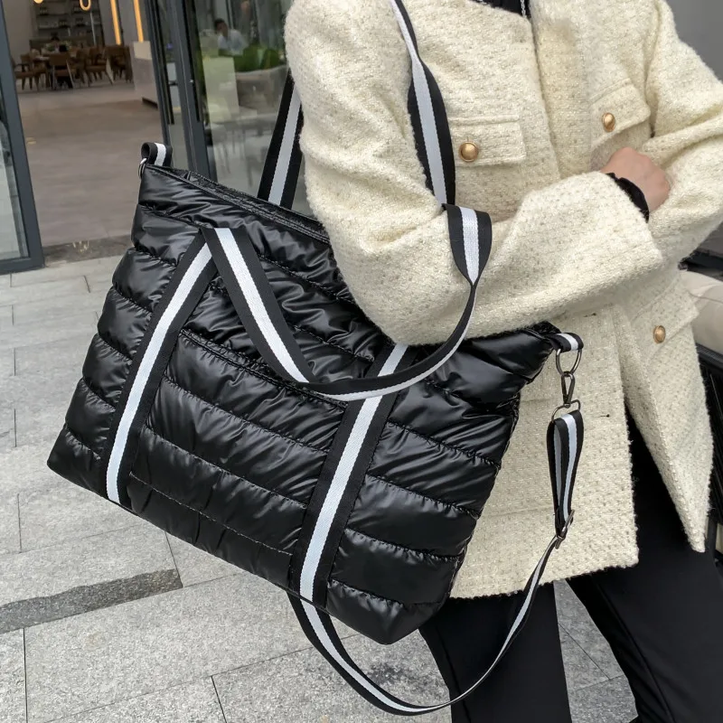 

Large Black Tote Bag Female Big Size Nylon Messenger Bag Brand Design Shoulder Handbags Women's Trendy Quilted Crossbody Bag Sac