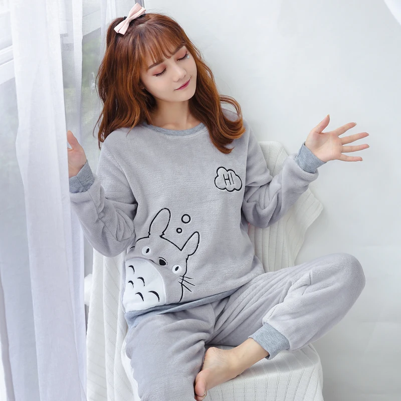 

Winter 2021 Flannel Warm Pajamas Women Long Sleeve Home Suit Ladies Sleepwear Cartoon Velvet Pajama Set Thicken Feminino Pyjamas