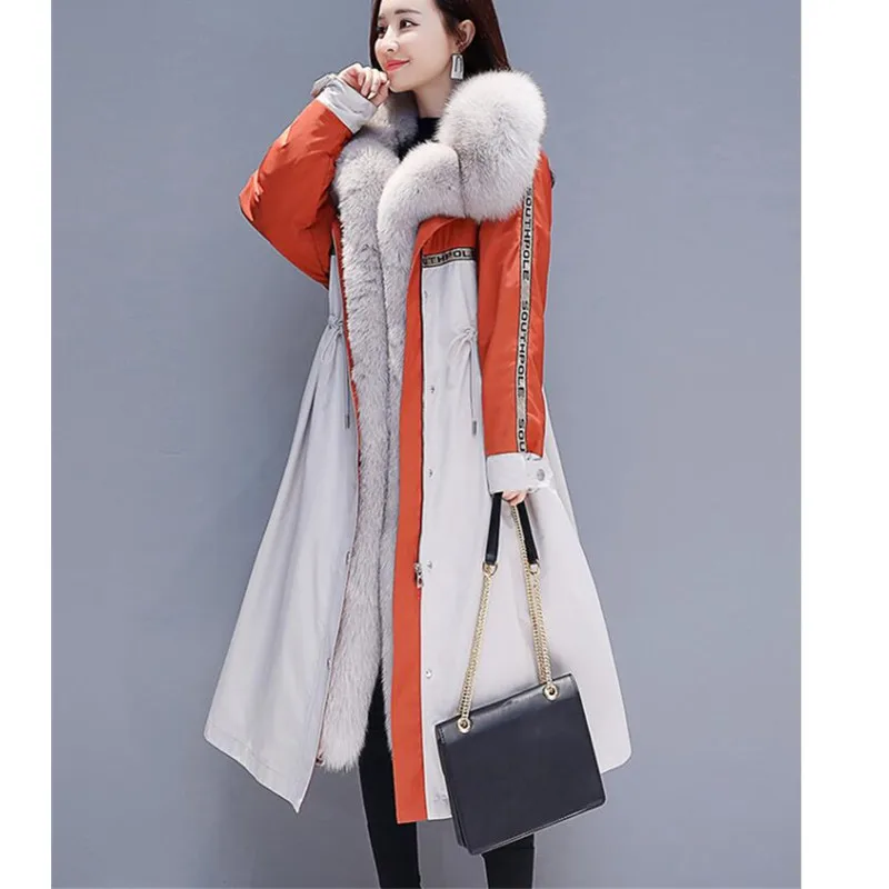 Паркеры женские зимние с меховым воротником приталенные теплые большого размера