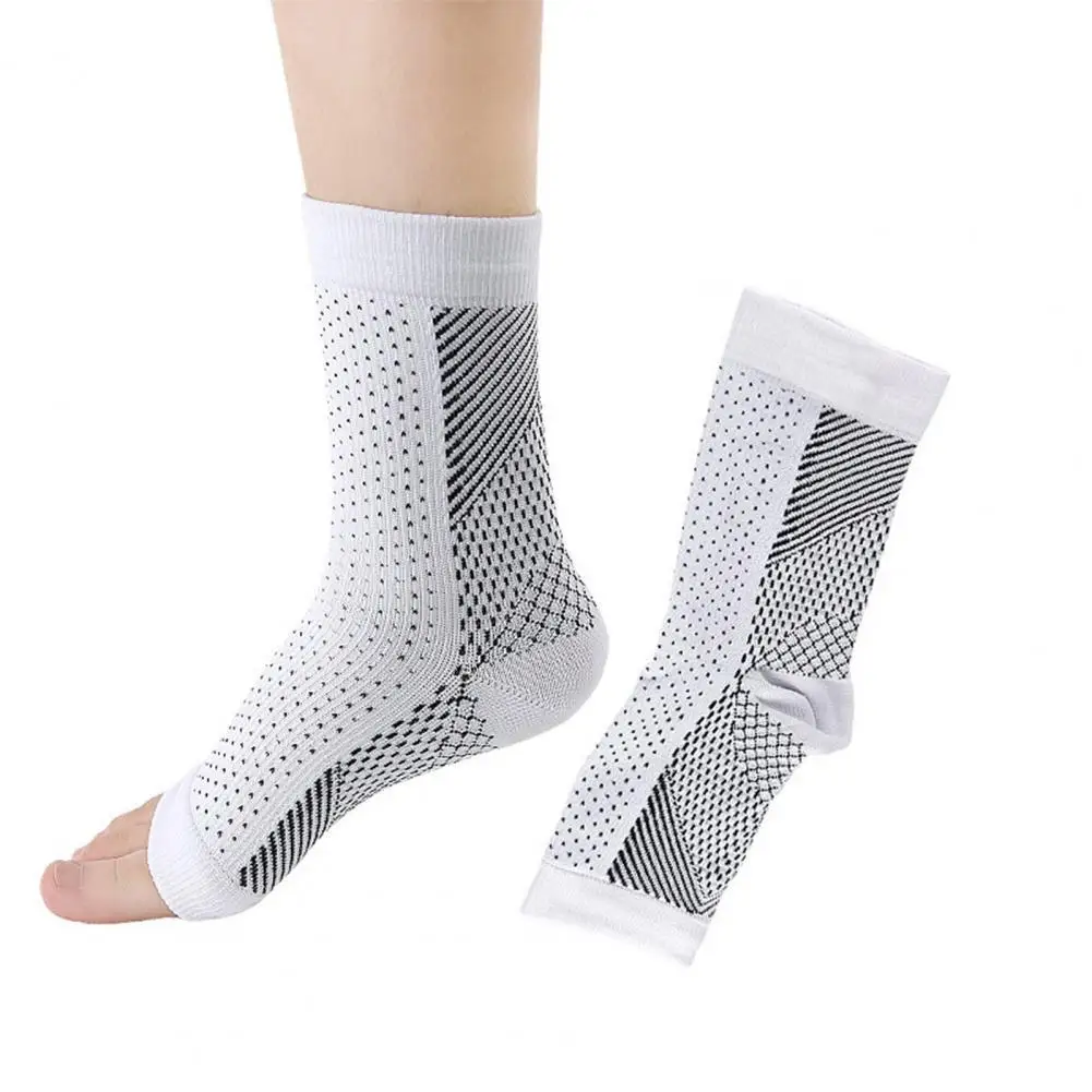 

1 Pair Plantar Fasciitis Socks Arch Support Soft Breathable Nylon High Elastic Compression Foot Sleeve for Men Running
