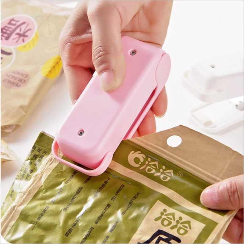 Portable Heat Sealer Plastic Package Storage Bag Mini Sealing Machine Handy Sticker and Seals for Food Snack Kitchen Accessories | Дом и сад