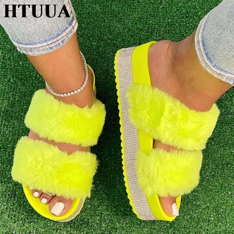 Новинка 2020 женские меховые тапочки HTUUA модные пушистые сланцы из искусственного