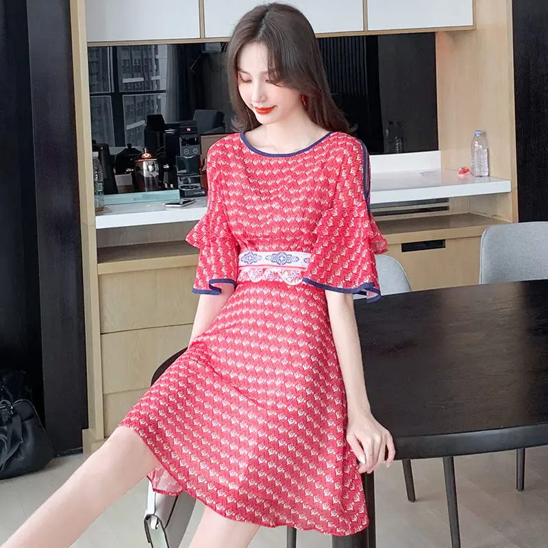 

Шикарное милое платье, Новинка лета 2020, корейская мода, облегающее новое французское платье, женские элегантные платья с открытыми плечами ...