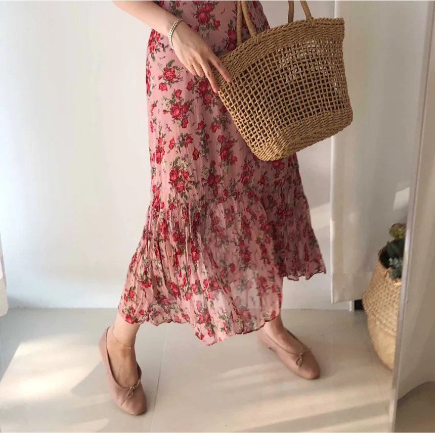 

Korean Chic French Minority Spring/Summer Retro Waist-Controlled Slim Fit Slimming Long V-neck Cute Floral Dress