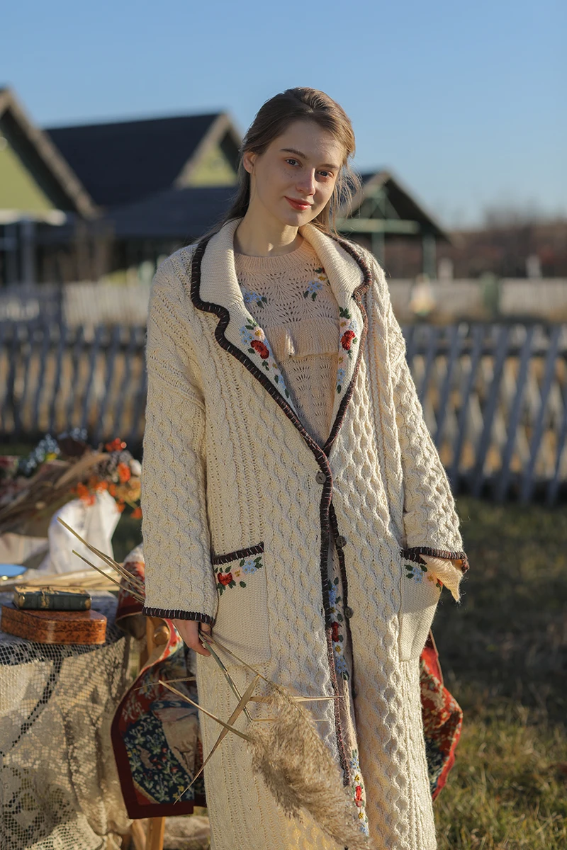 

Fall Winter Sweater Women Fashion Korean Casual Loose Thick Warm Wool Sweater Handmade Embroidery Long Cardigan Sweater Coat