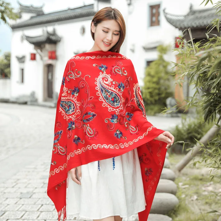 Hot New Ladies Scarf Autumn And Winter National Wind Cashew Embroidery Tassel Imitation Cashmere Shawl Travel Warm Dual Purpose |