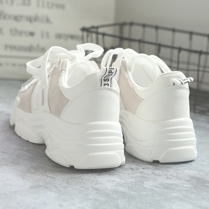 Женские повседневные туфли на плоской платформе дышащие увеличивающие рост