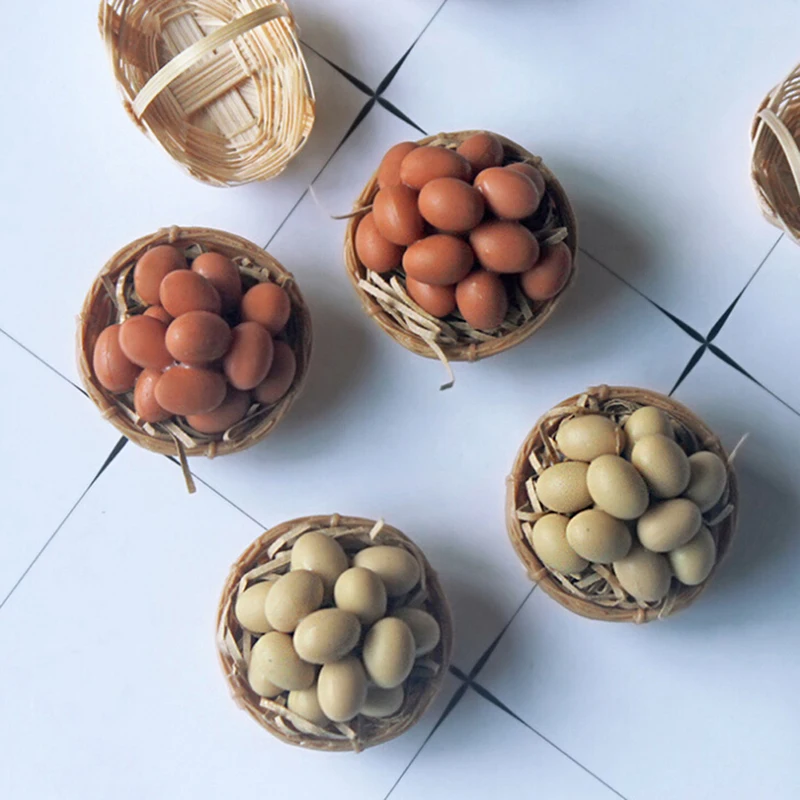 

Миниатюрные аксессуары для кукольного домика в масштабе 1:12, кухонная еда, мини-яйцо с яичными корзинами для кукольного домика, приготовлени...