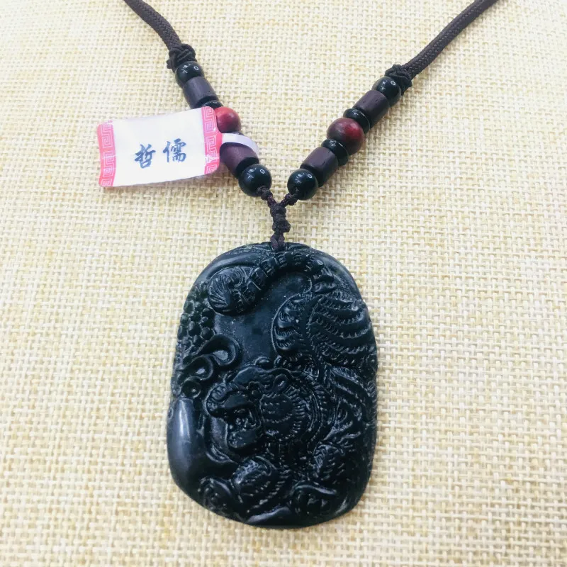 Подвескаиз натурального камня черного нефрита ручной работы черное большое