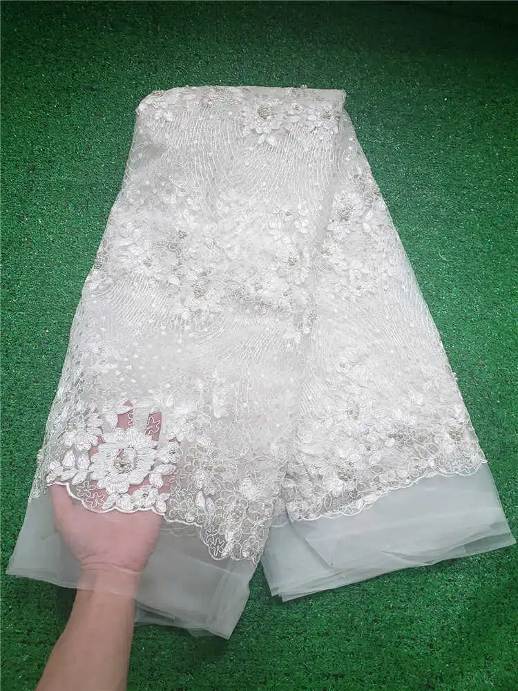 with beaded Фабричное предложение Новое прибытие шнур кружева Чистая кружевная ткань Африканская с Стразы для вечерние или вечерние длинные платья белого цвета - Цвет: with beaded
