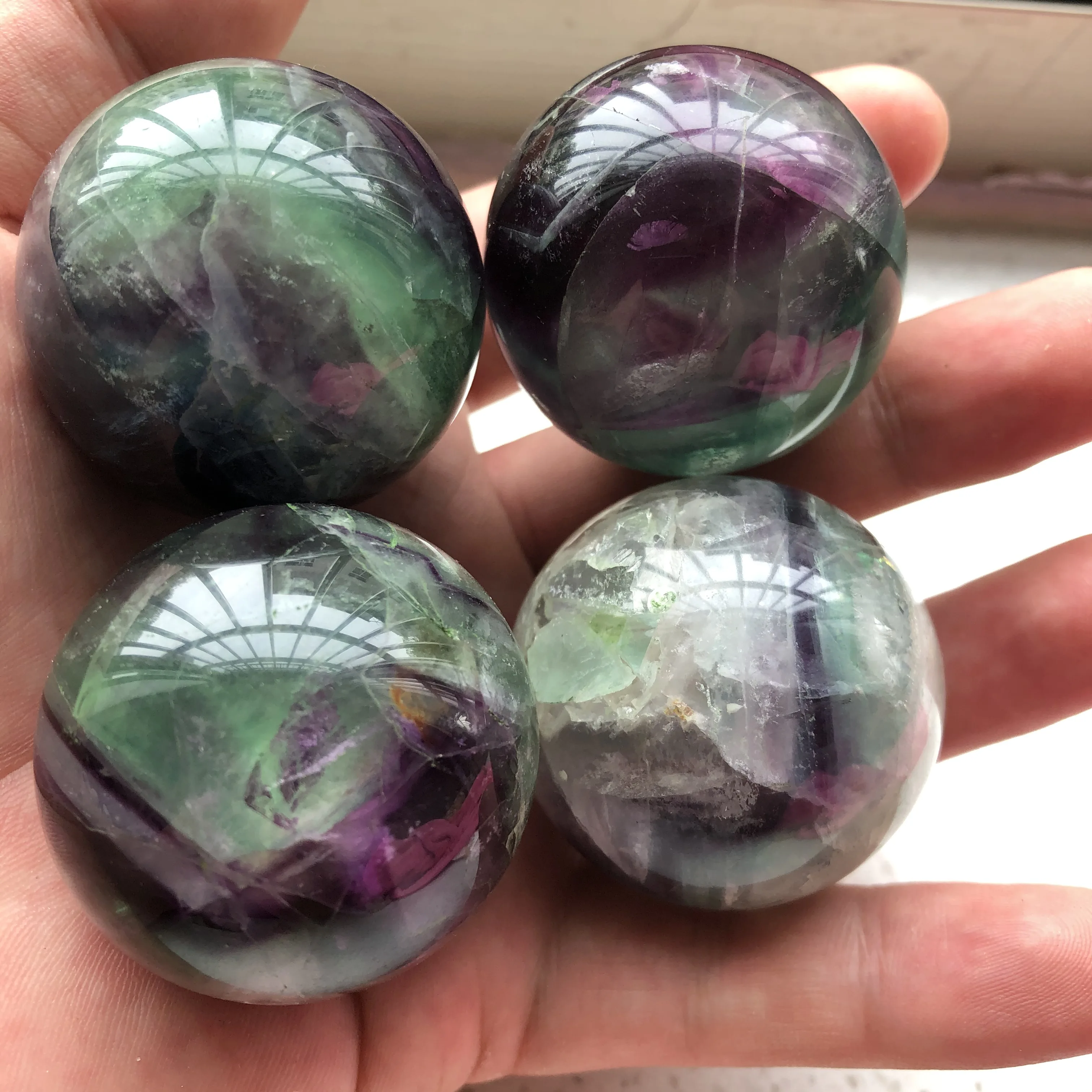 

Natural beauty color fluorite crystal Ball Reiki cures home decor chakra energy transformation-1pcs
