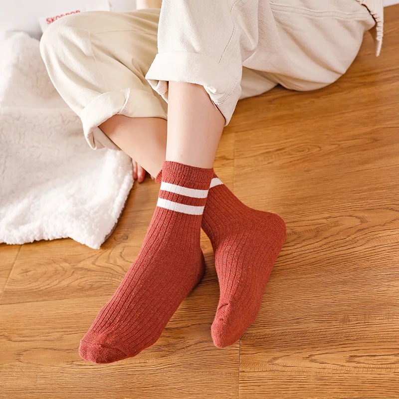 

3 Pieces Women Sock Cute Fashion Sexy Green Yellow Street Lovely Casual Cotton Socks Autumn Winter Maiden Hosiery Warm Wool