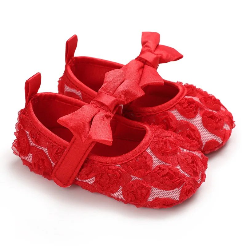 Туфли для маленьких девочек туфли принцессы кружевные цветочные бабочки мягкая