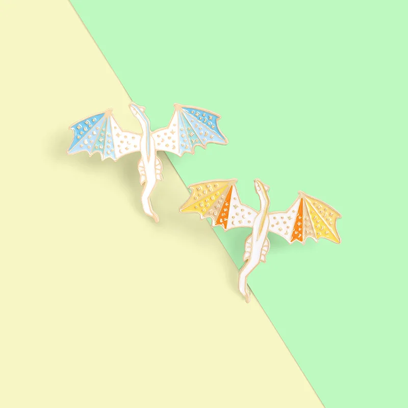 Милый летающий дракон динозавр брошь эмалированный штифт значок булавки