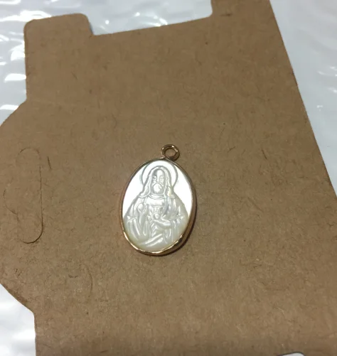 Natural White Shell Pendant Oval Virgin Mary Charms Pendant 14*22MM For DIY Jewelry Necklace Bracelet Making Finding Accessories - Окраска металла: 1