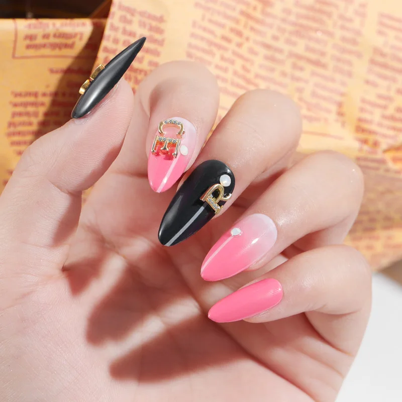 Золотые металлические буквы с четырьмя лилиями 26 букв украшения для ногтей яркие