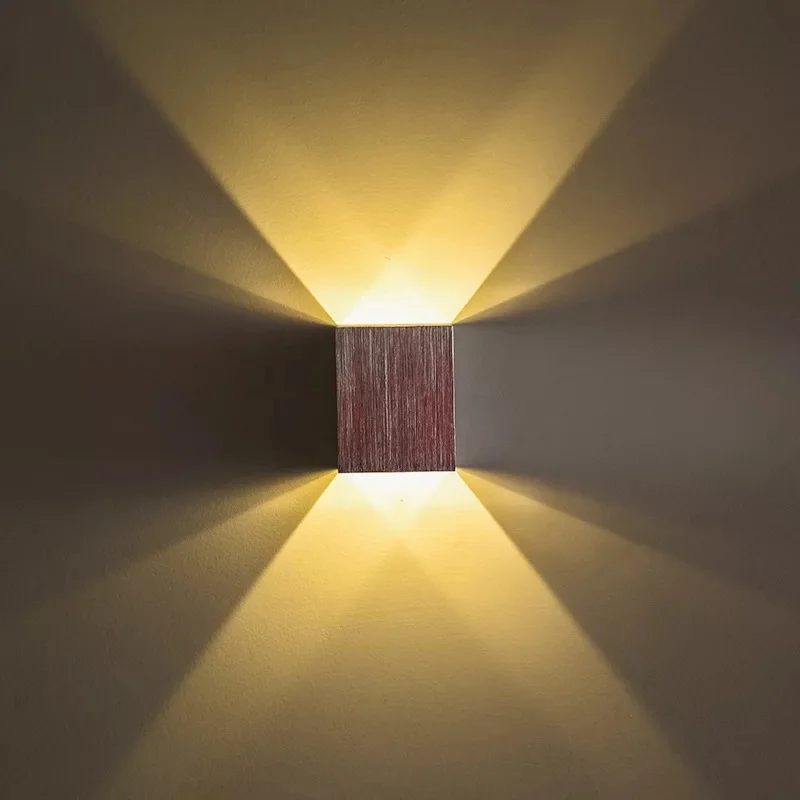 

LED aluminum wall light up and down light up and down simple creative wall light indoor and outdoor European-style courtyard ext