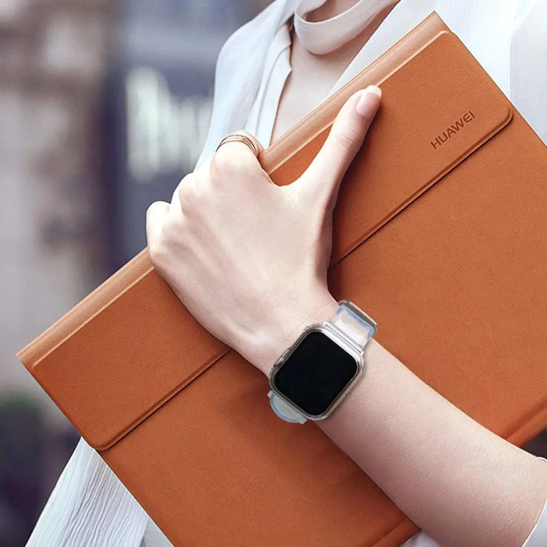

Soft Silicone Band for Apple Watch Strap 44/40/42/38mm Bracelet Women Sports Wristband for iWatch 6/5/4/3/2/1/SE Accessories
