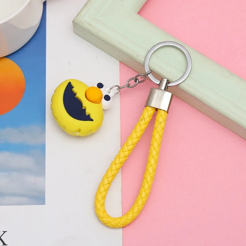 

2021 new creative cartoon smiling face key ring leather rope key chain personalized bag car pendant small gift couple trinkets