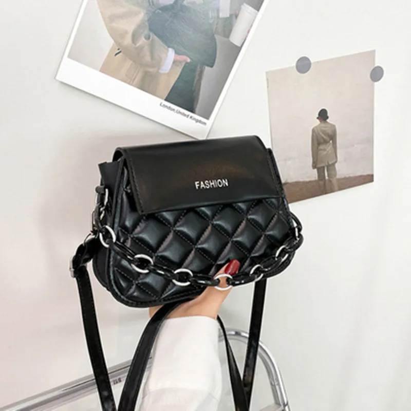 

2021 new casual chain clamshell small square bag western style simple one-shoulder messenger luxury designer handbag bolsas
