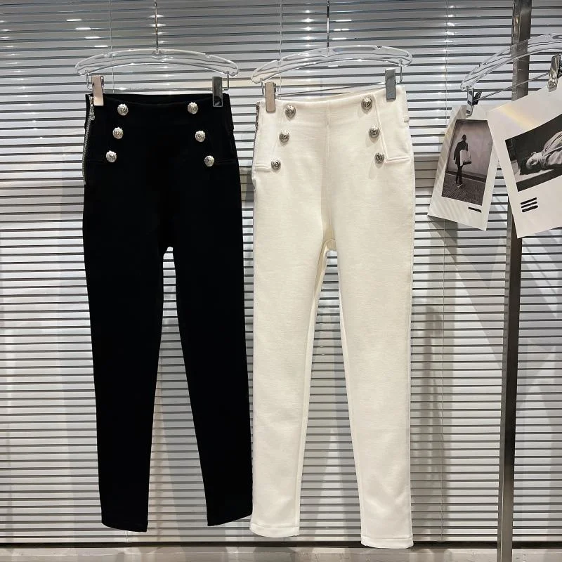 

Gold Button Detailed Thermal Lined Pencil Pant White / Black