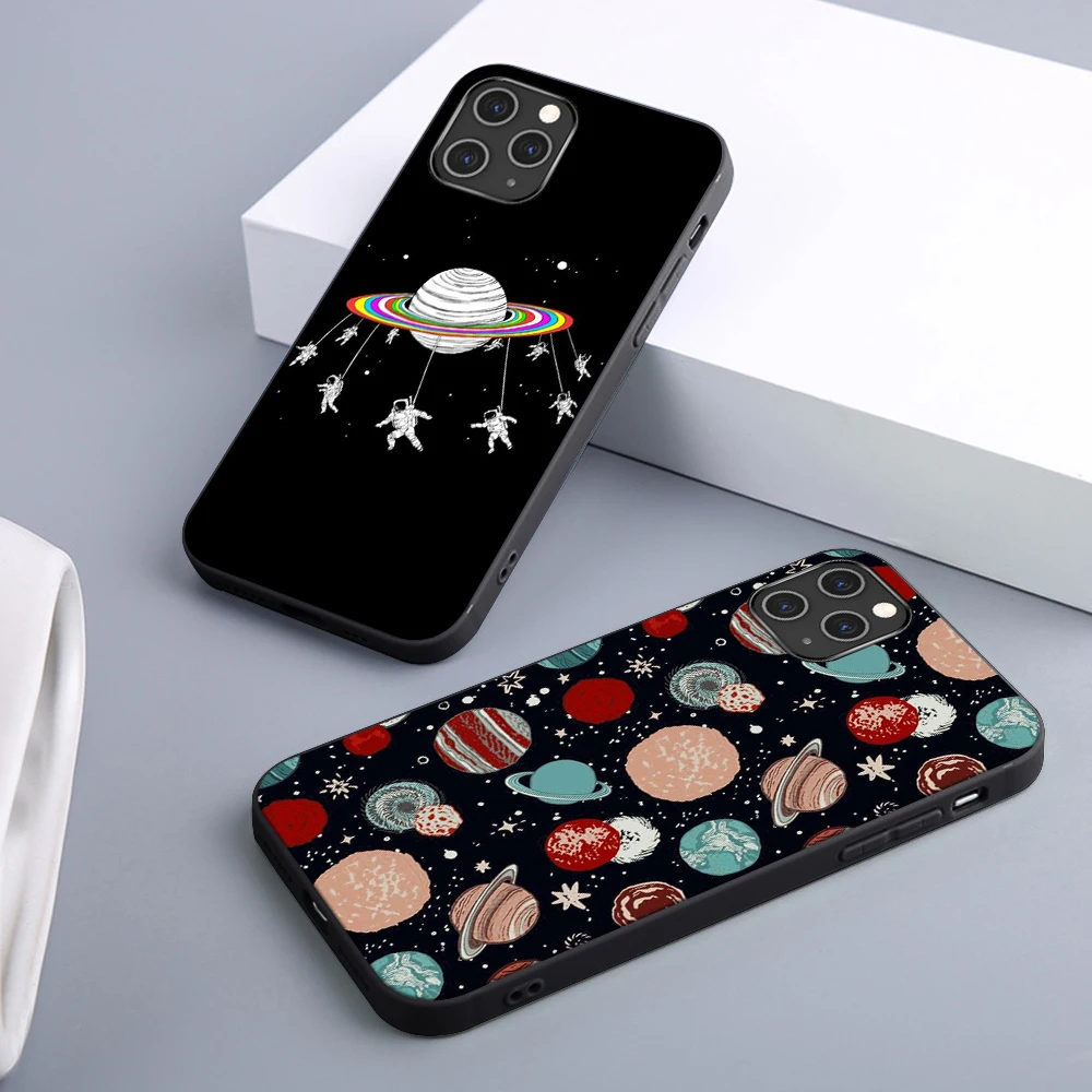 

Starry Astronaut Case For iPhone 12 11 Pro Max Mini Cover for iPhone X XR XS MAX 7 8 6 6S Plus 5S SE 2020 Soft TPU Phone Fundas