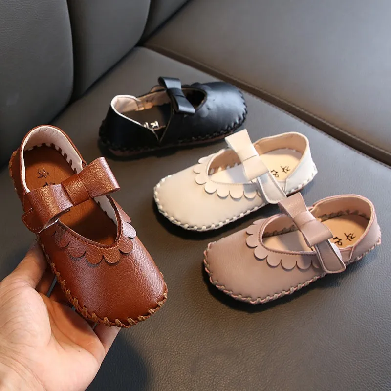 

2021 Girl Versatile Retro Soft Soles Non-slip Shoes Princess Shoes