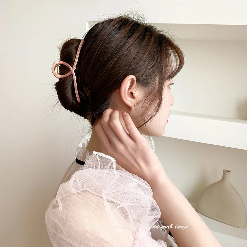 

Large Hair Grip Korean Elegant Graceful Back Head Hairpin Female Hair Volume Multi-Clip Headdress Shark Clip Hairpin