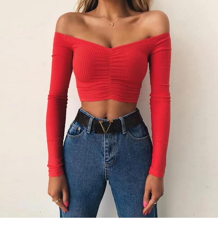 Женский топ с рюшами и открытыми плечами|Футболки| |