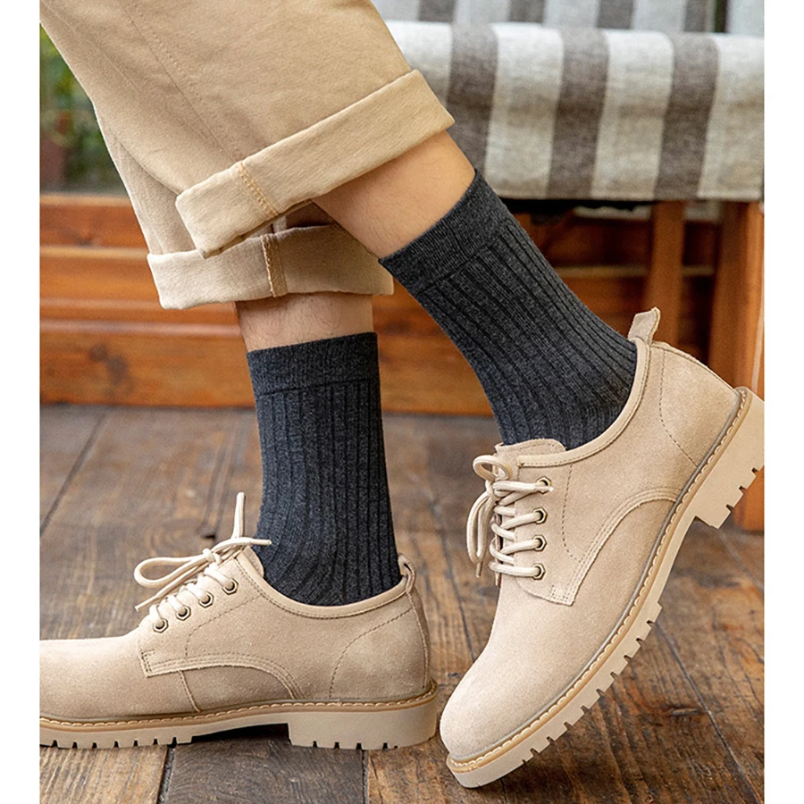 

Men Socks Cotton Solid Color Black Beige Grey Navy Blue Casual Comfortable Crew Style Calcetines Spring Summer Autumn