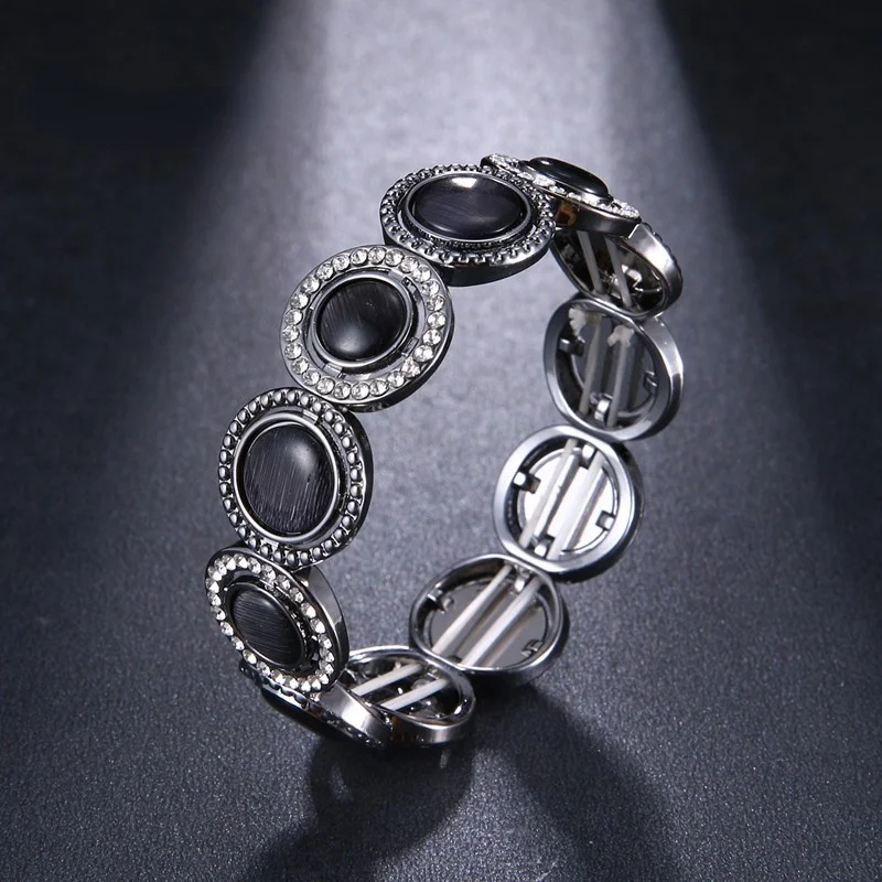 

AMC Trendy Vintage All Black Advanced Crystal Bangle Hip Hop Cool Zircon Lucky Bracelet Bangle Women's Jewelry Gifts 2021