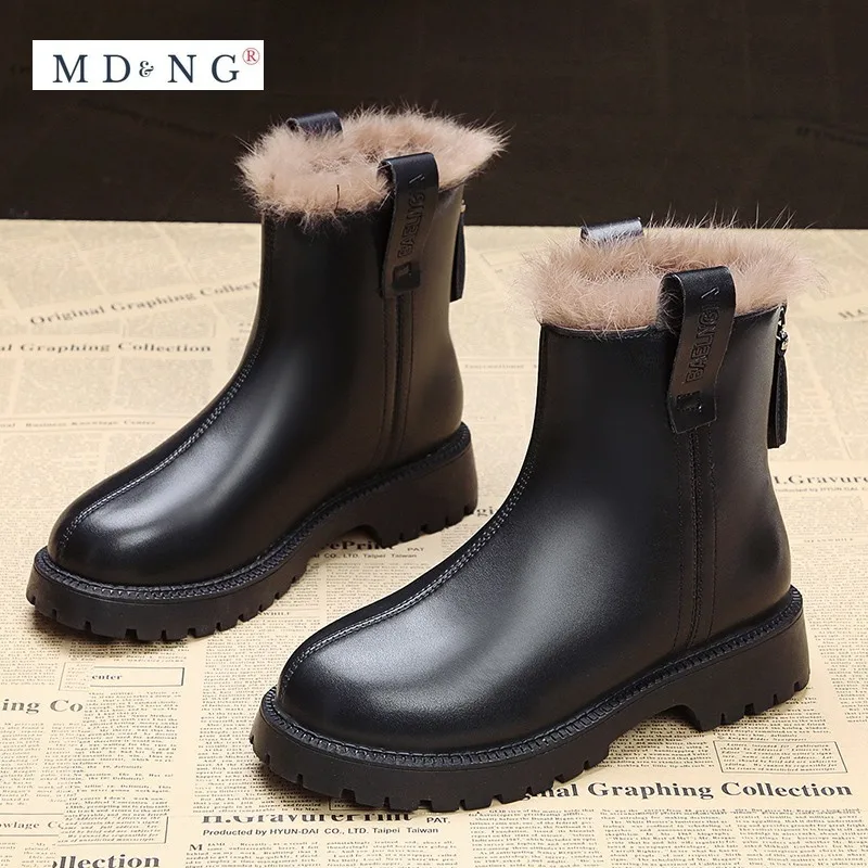 

Женские мотоциклетные ботильоны 2021, зимняя обувь из мягкой кожи, черные женские теплые ботинки на платформе для снега, Botas Mujer MDNG