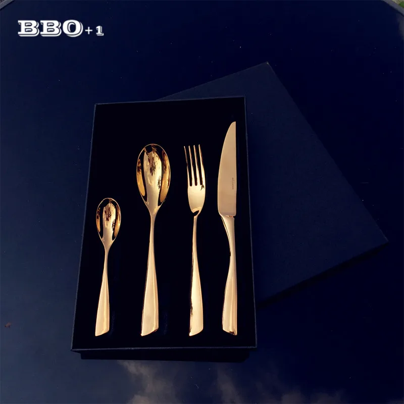 4pcs Tableware Set Knives Fork Teaspoon Gold Cutlery Set Gold Plating Stainless steel Dinnerware Cutlery sets with gift box