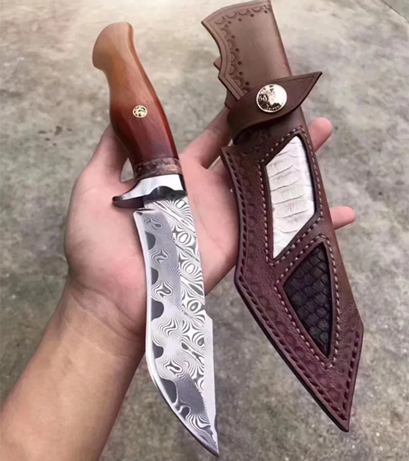 Нож из дамасской стали походный прямой резец с 96 лезвиями и палисандра