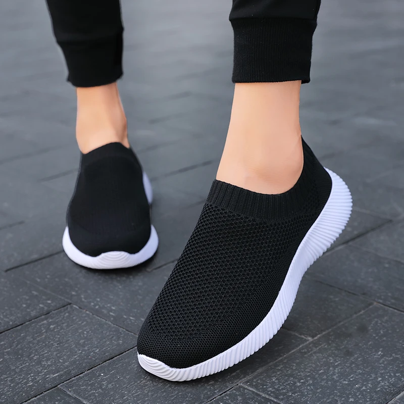 

Plus Size 43 Breathable Mesh Platform Sneakers Women Slip on Soft Ladies Casual Running Shoes Woman Knit Sock Shoes Flats