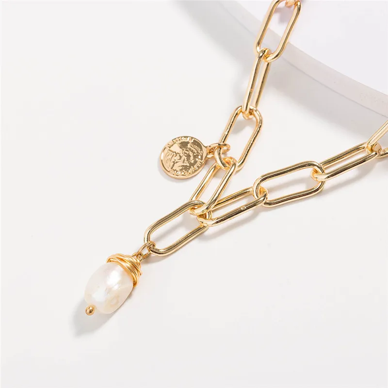 

Bohemian Queen Coin Pearl Sequins Pendant Necklace Letter M Alloy Red Coral Natural Shell Stone For Women Party Gifts