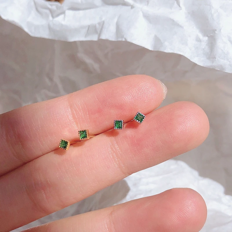 

925 Sterling Silver Geometric Small Mini Green Cubic Zircon Stud Earrings for Women Men Ear Cartilage Jewelry Accessories YEA502
