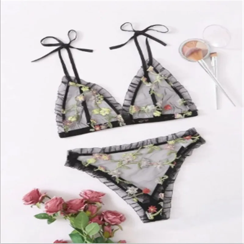 Сексуальное женское белье эротическое перспективное кружевное с вышивкой